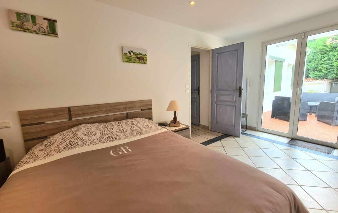 Agence immobiliere de l'hotel de ville : Maison / Villa | SAINTE-MARIE-DE-RE (17740) | 163 m2 | 1 138 500 € 